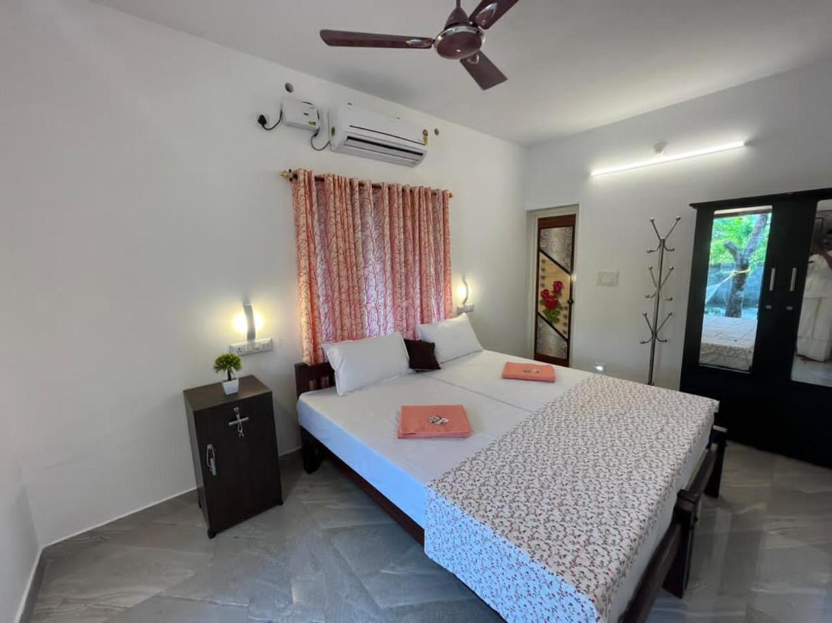 מאראריקולם Marari Kallyani Beach Homestay מראה חיצוני תמונה